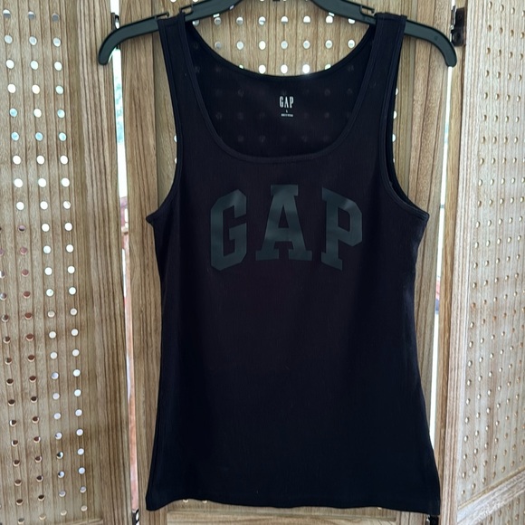 GAP-Print Ribbed Gap Logo Tank Top Color: BLACK Large - Picture 5 of 6